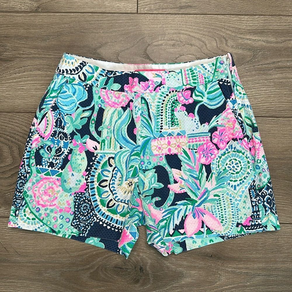 Lilly Pulitzer Lookin‎ Sharp Malie Stretch Shorts Multicolor Size 00